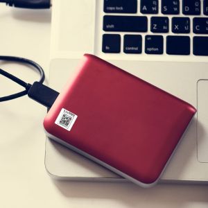 External Hard disk drive connect to laptop